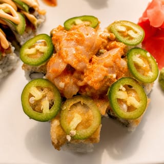 Hamachi Lover's Roll